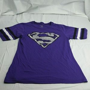 Super girl junior t shirt large